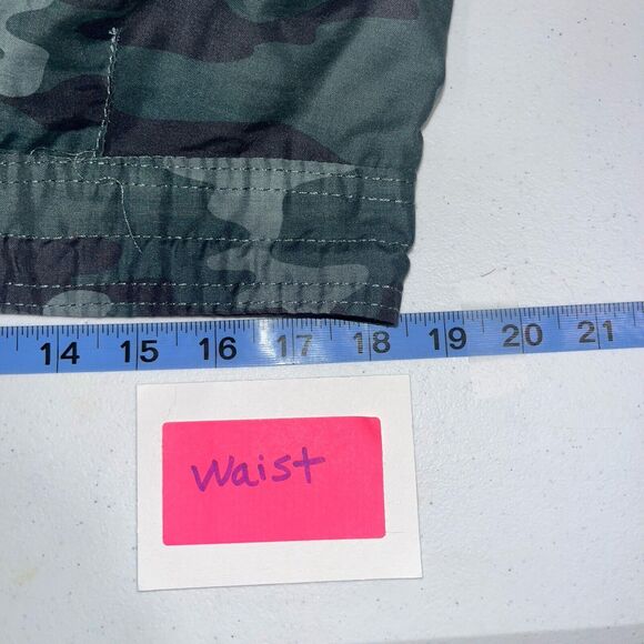 Shark Tee Men’s Board Camo 19” Shorts 32 Pockets Beach Swim Casual Vacation - Picture 7 of 10